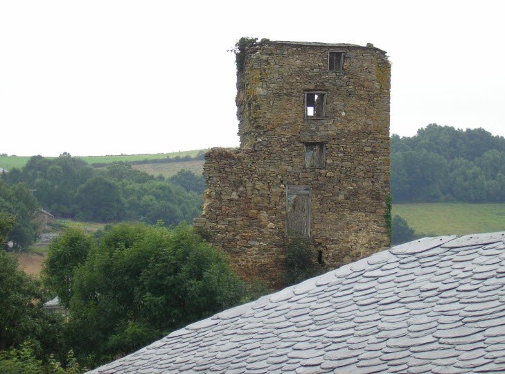Castelo da Pobra de Burón, Spain